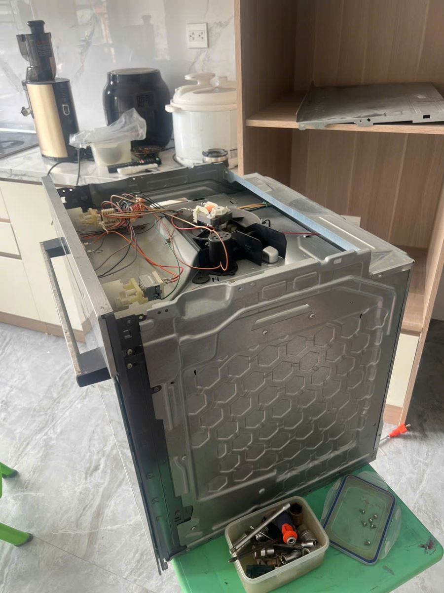 ợ sửa máy rửa bát Bosch tại nhà nhanh chóng cho khách hàng Cầu Giấy