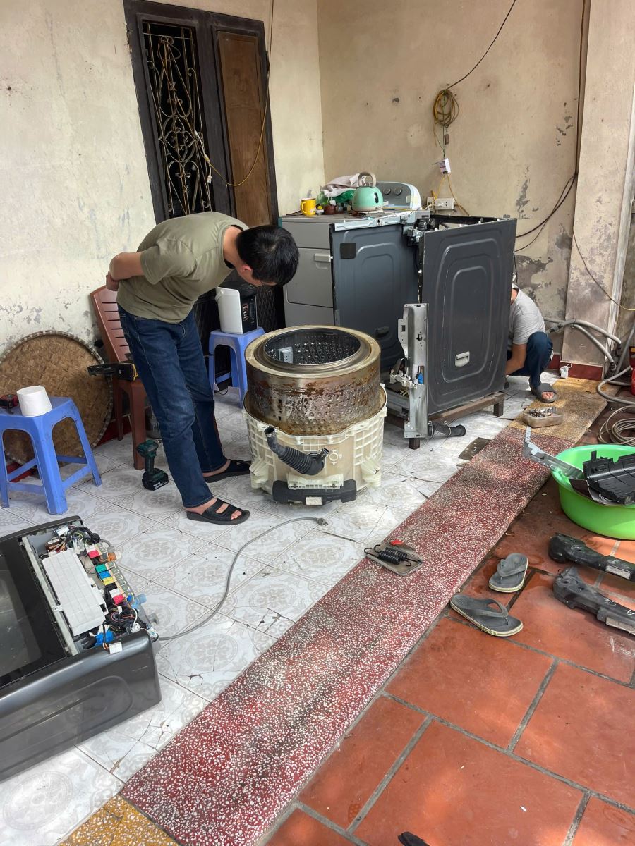 Sủa chữa máy giặt Bosch hết hạn bảo hành